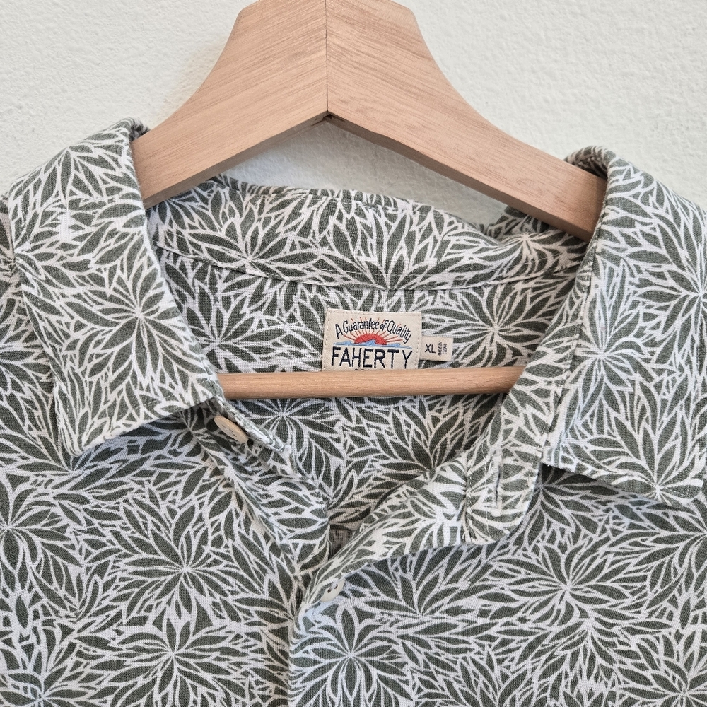 Faherty Leaf Print Button Down Shirt - image 7